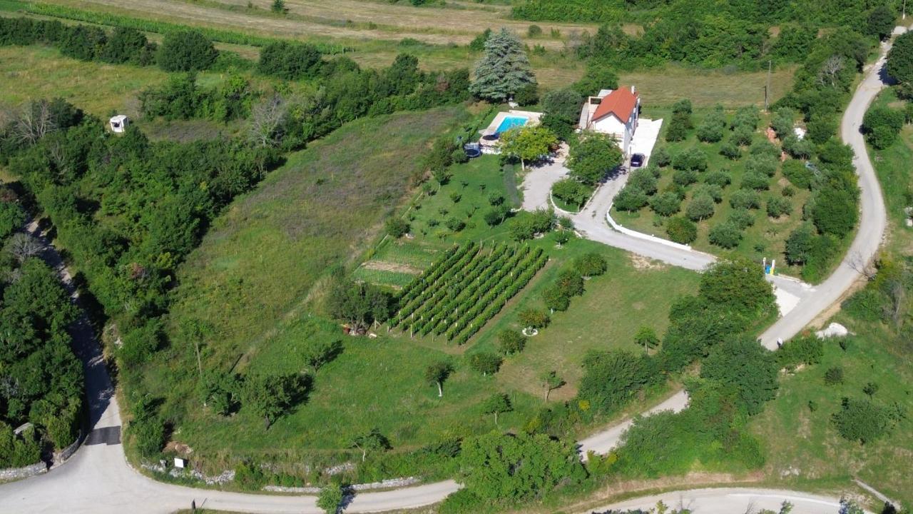 Casa Di Oliva-House With Heated Pool & Jacuzzi In Trilj, Croatiaヴィラ エクステリア 写真